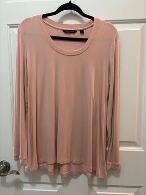 H by Halston Long Sleeve Scoop Neck Top in Blush Pink Stretchy Top